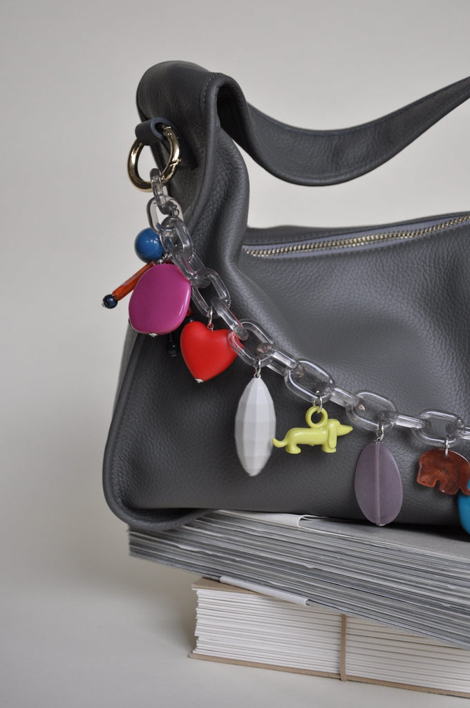 BAG CHAIN - Milano charms long - close up - BRIOCHE BAG - TIEFENBACHER LEHMANN