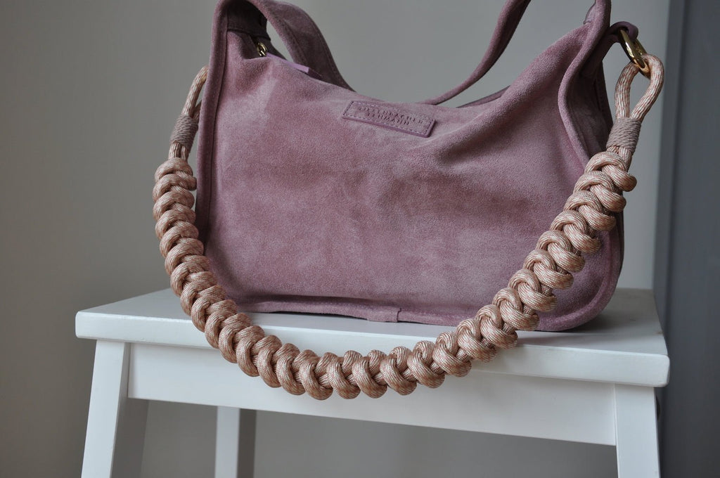 BAG STRAP - Amsterdam rosewood short - close up - bag strap with carabiner - TIEFENBACHER LEHMANN