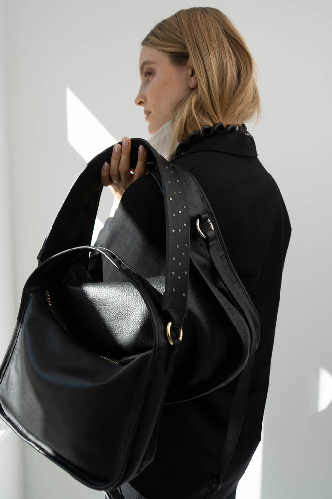 BAG STRAP - Berlin black Niete - Italian nappa leather with studs - TIEFENBACHER LEHMANN