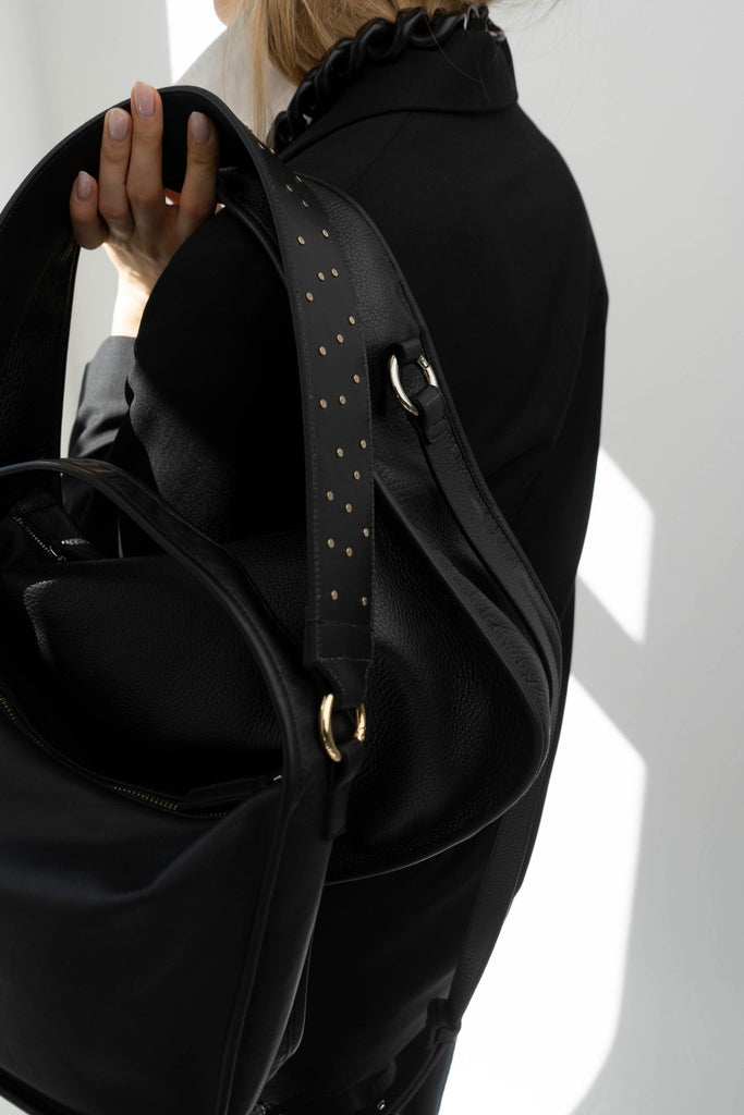 BAG STRAP - Berlin black Niete - BRIOCHE BAG midi & maxi - bag strap with carabiner - TIEFENBACHER LEHMANN