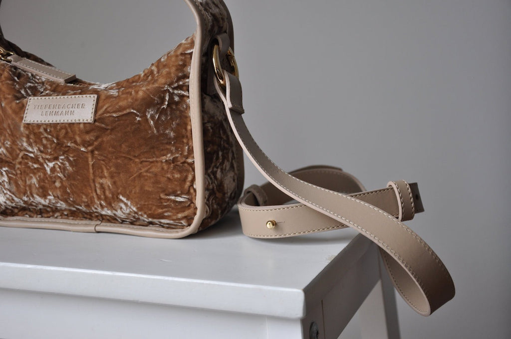 BRIOCHE BAG mini velvet sand - TIEFENBACHER LEHMANN