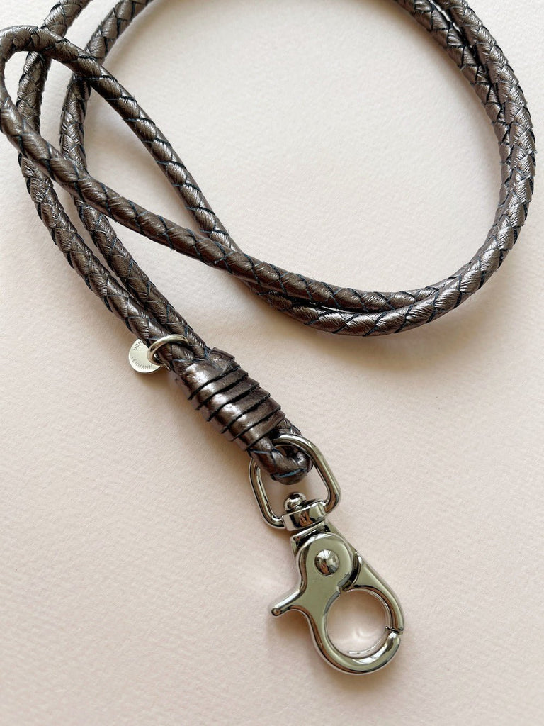 KEY CHAIN SLIM sporty - metallic burgundy - TIEFENBACHER LEHMANN